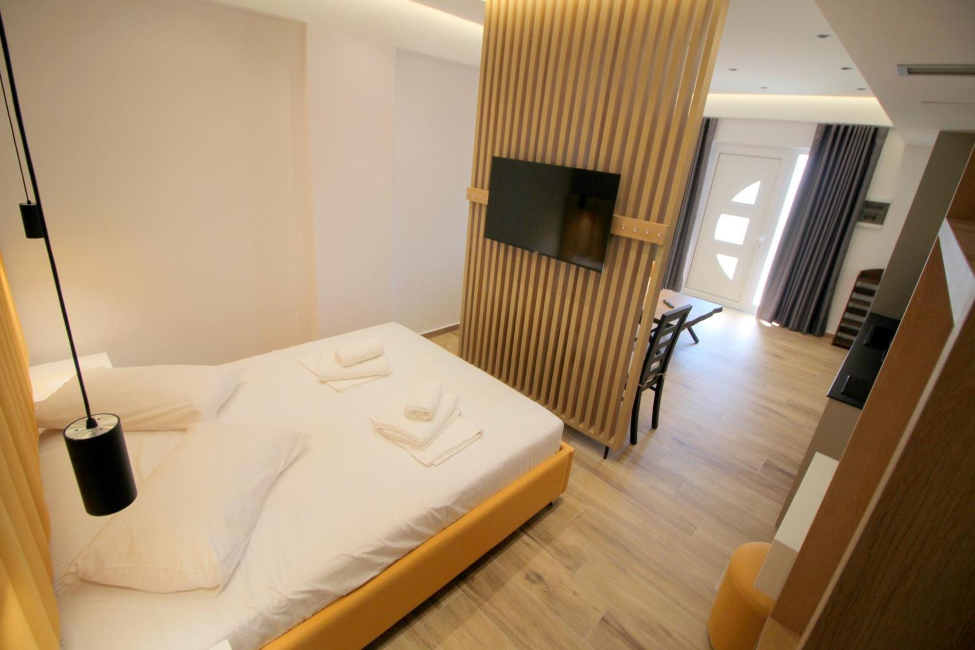 Alis Apartments Sarande Exterior photo